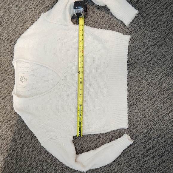 We The Free Theo Sweater Size Small - Picture 8 of 15